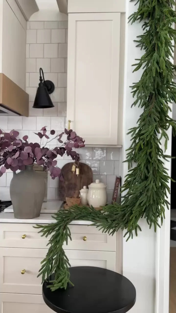 Real Touch Norfolk Garland - 8'