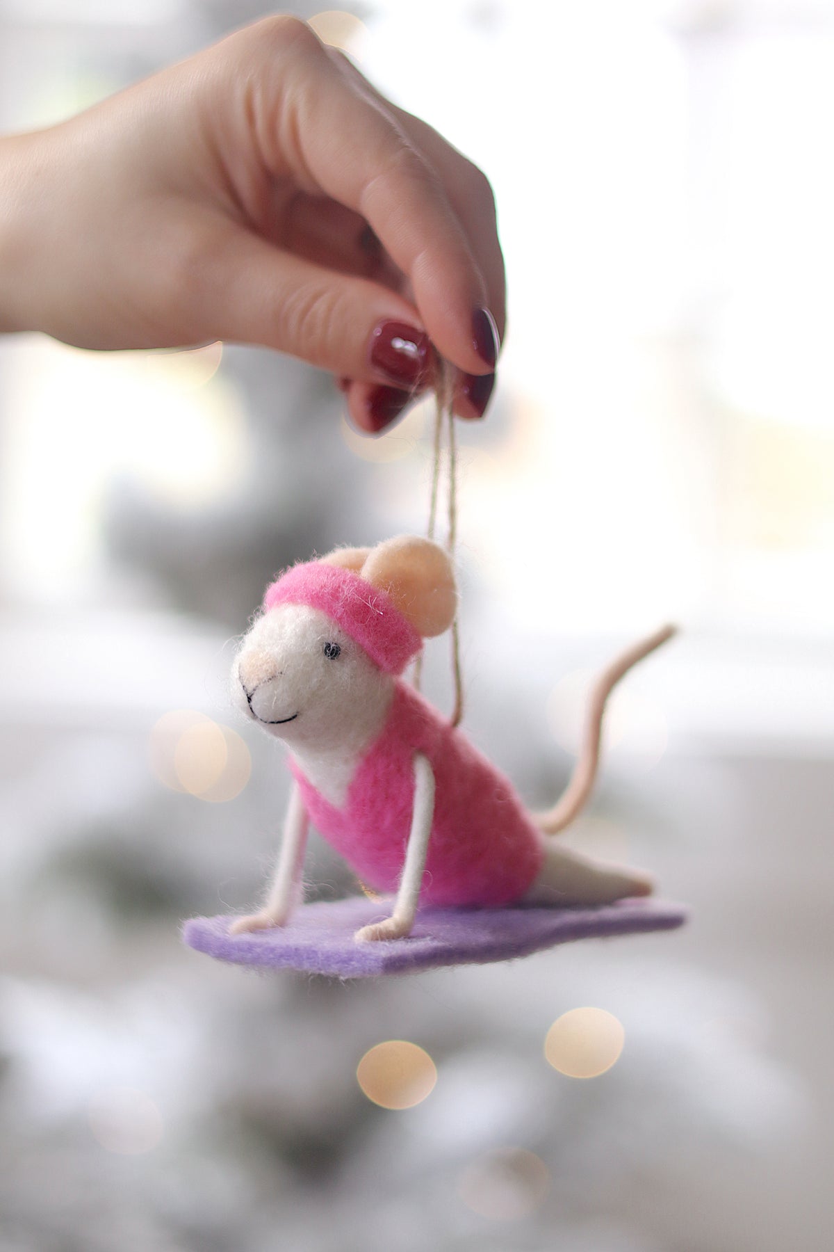 Yoga Yolanda Mouse