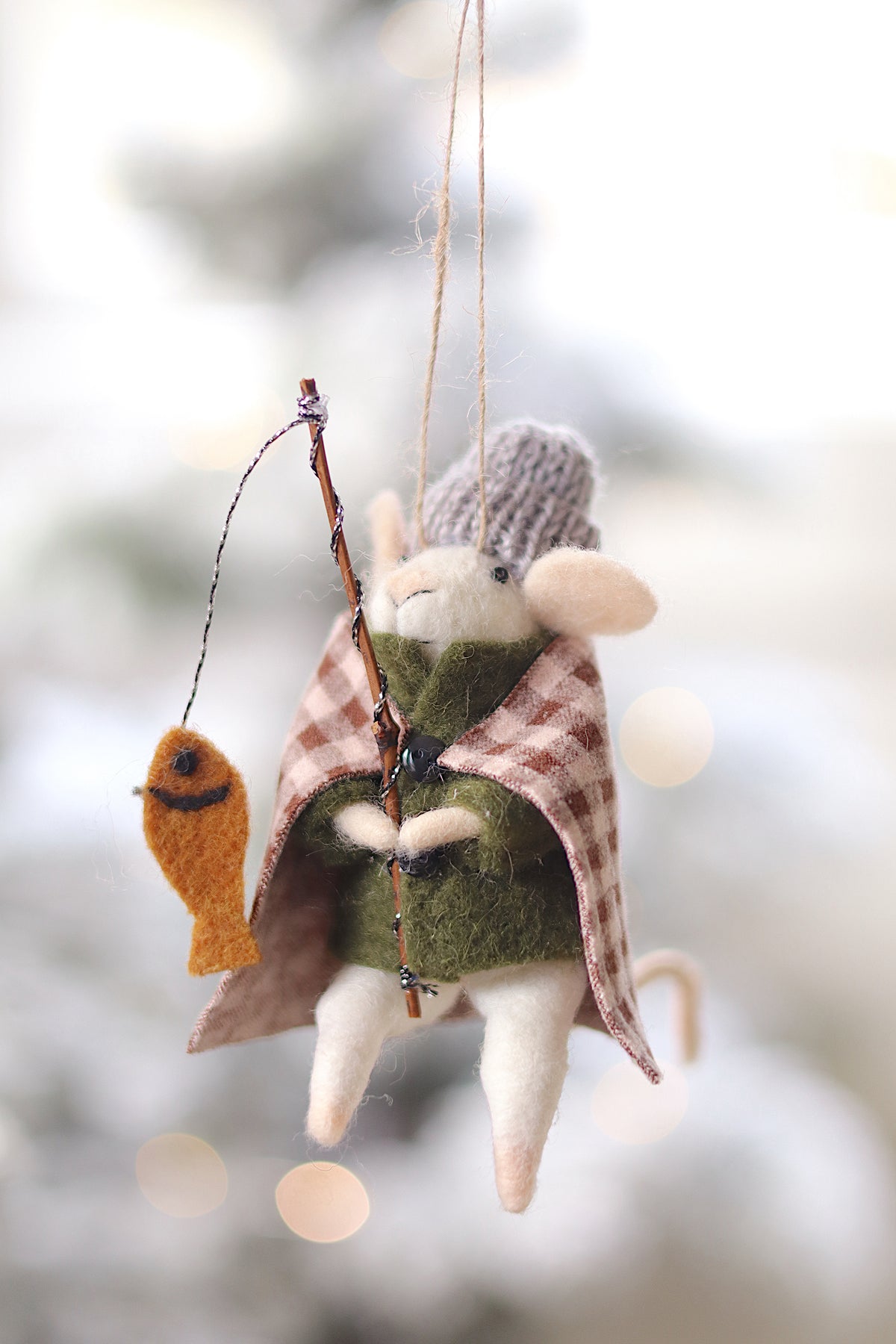 Ice Fishing Ivan Mouse