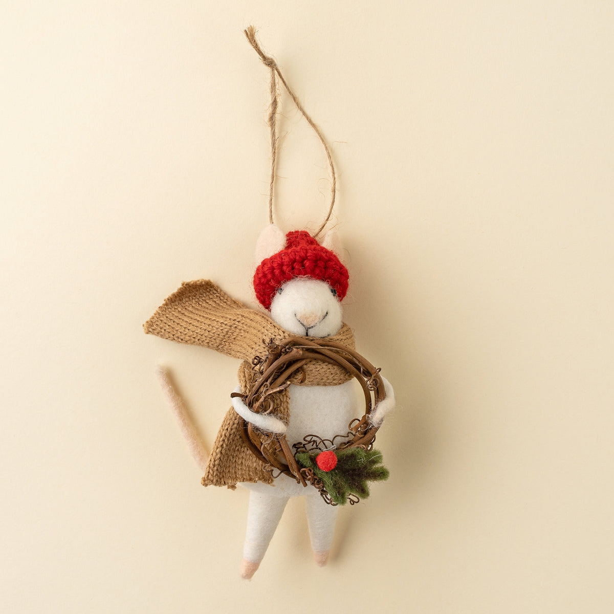 Willow Wreath Wilma Mouse