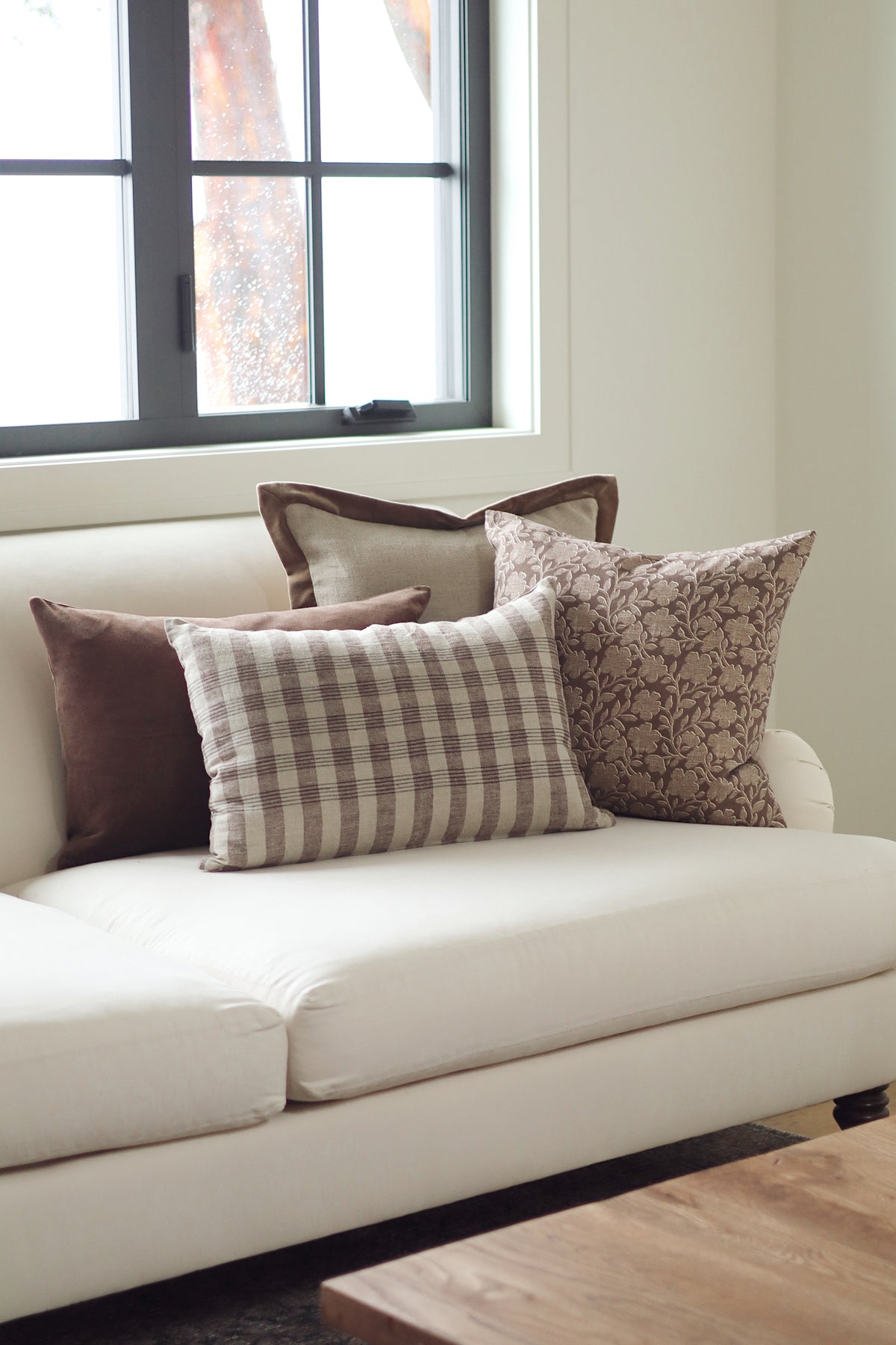Velvet Edge Pillow