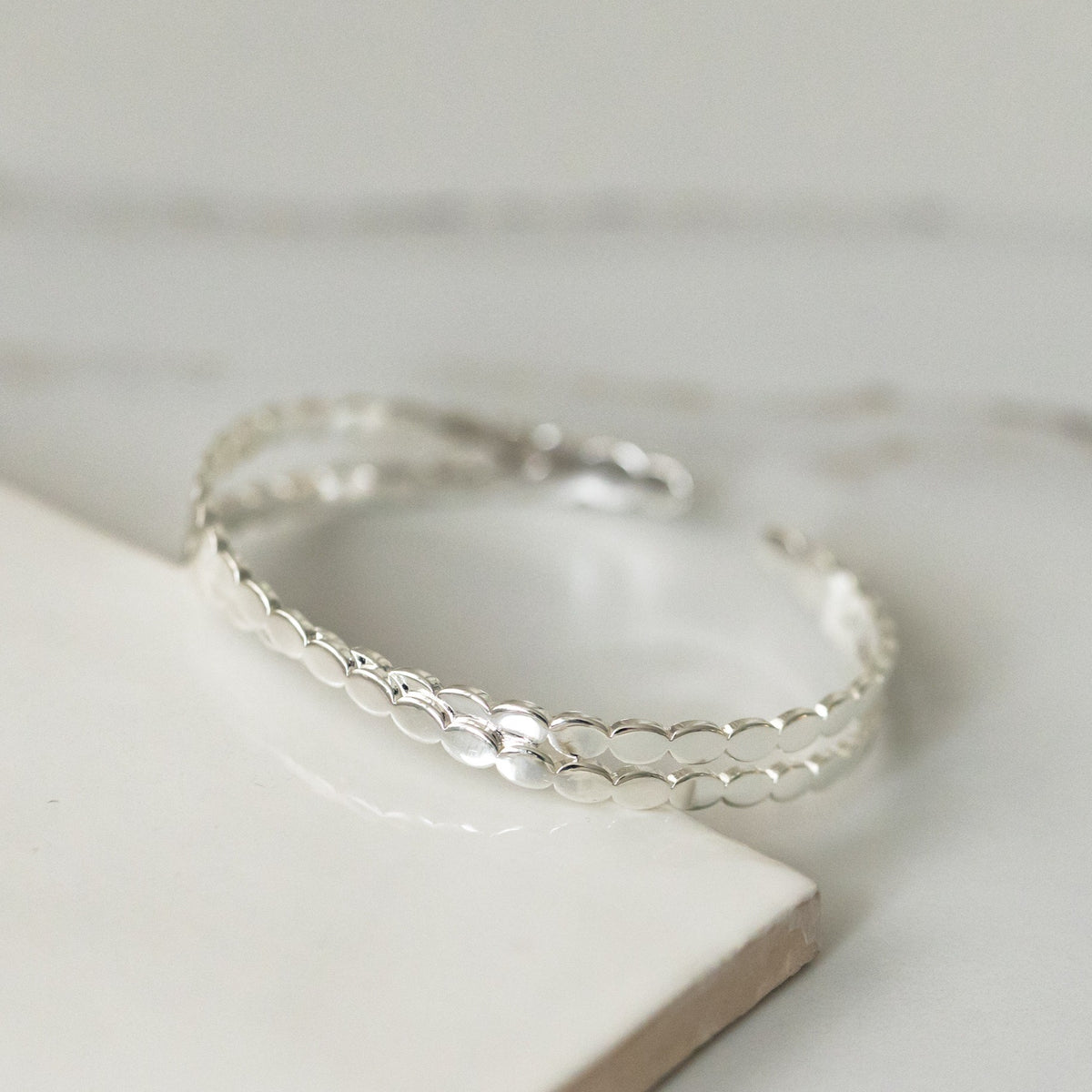 BellaCurio Cuff