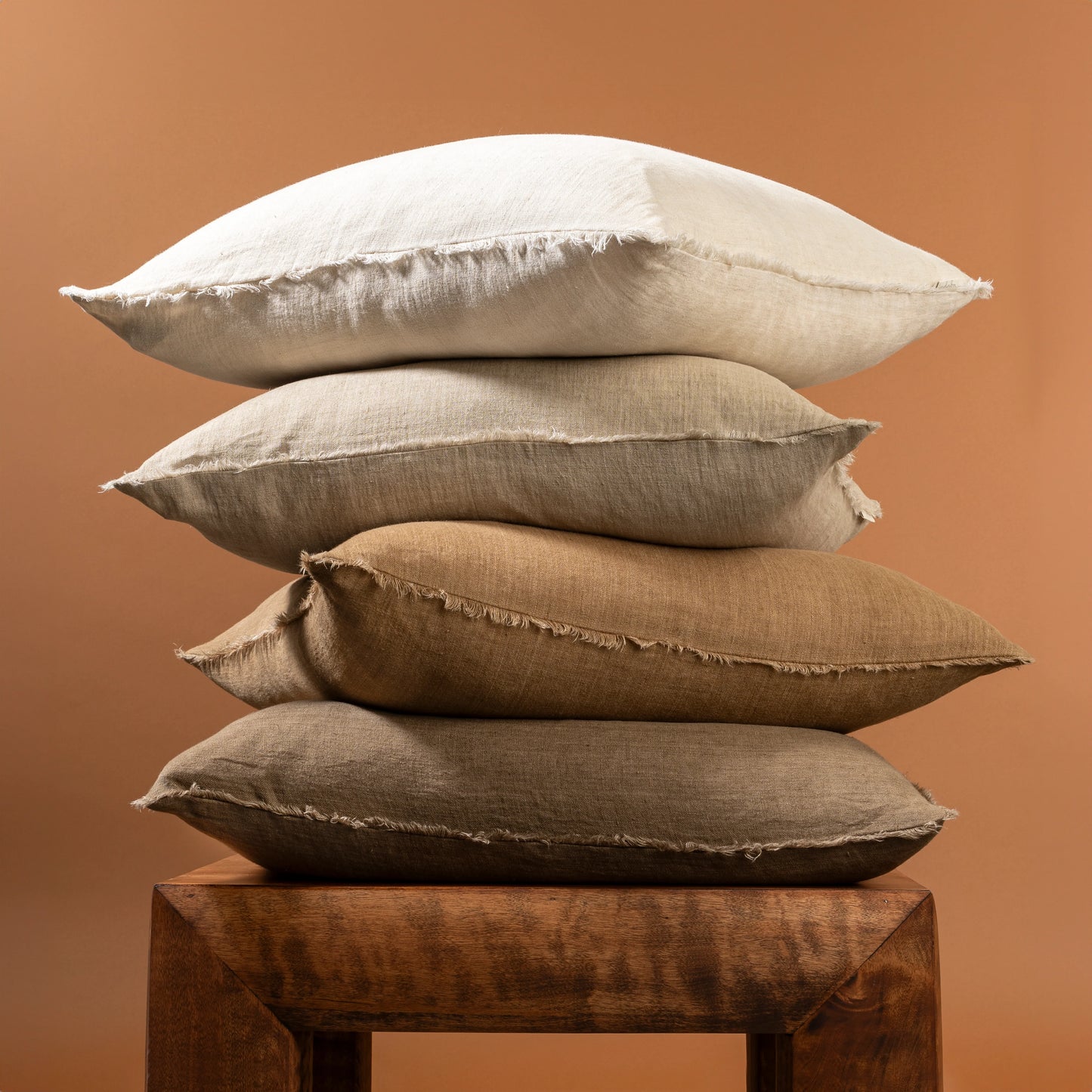 Lina Linen Pillow