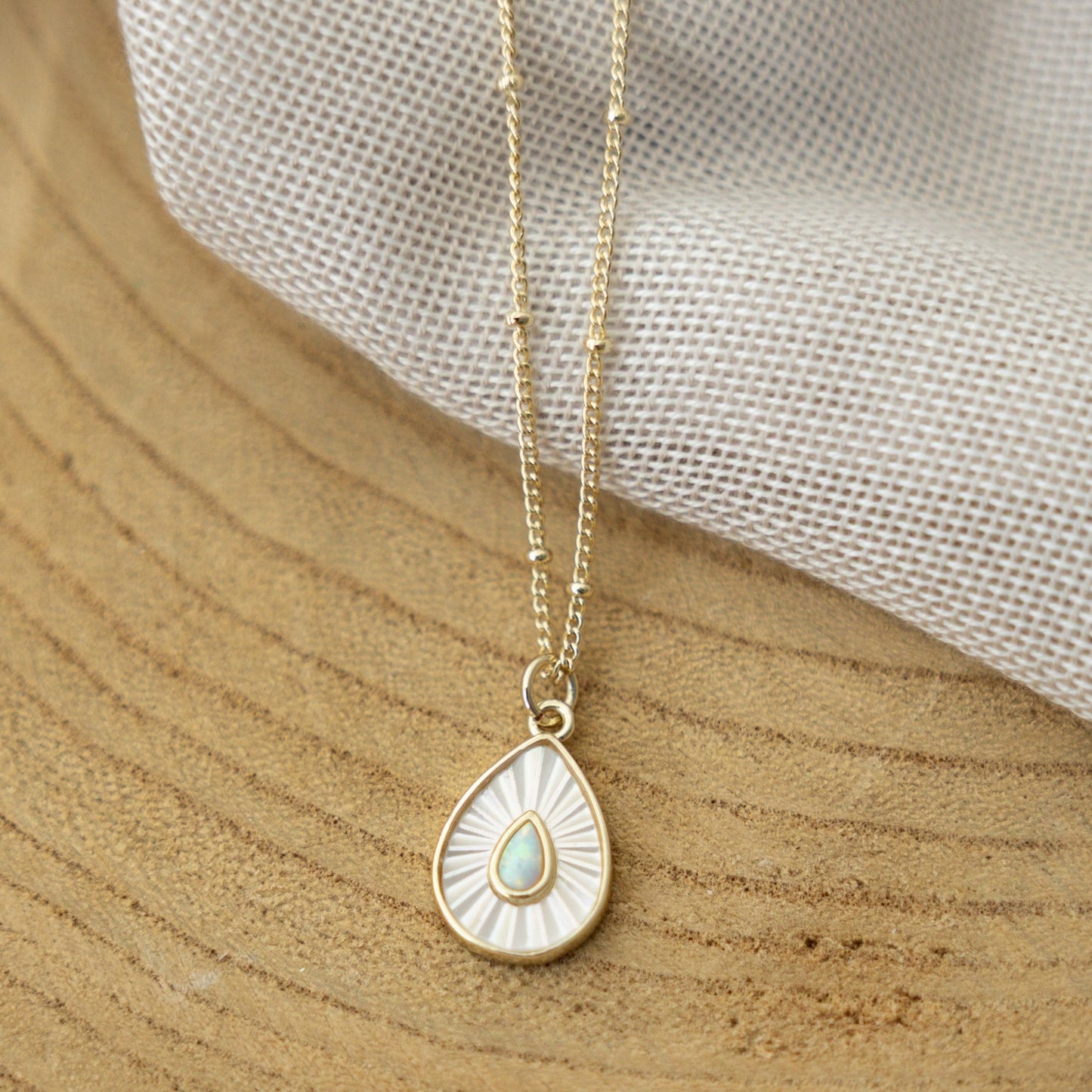 Dewdrop Necklace
