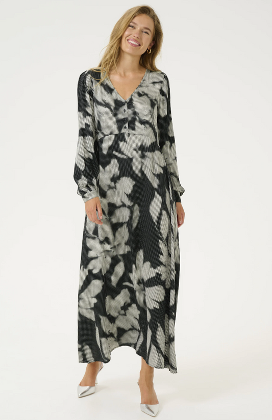 Omma Dress