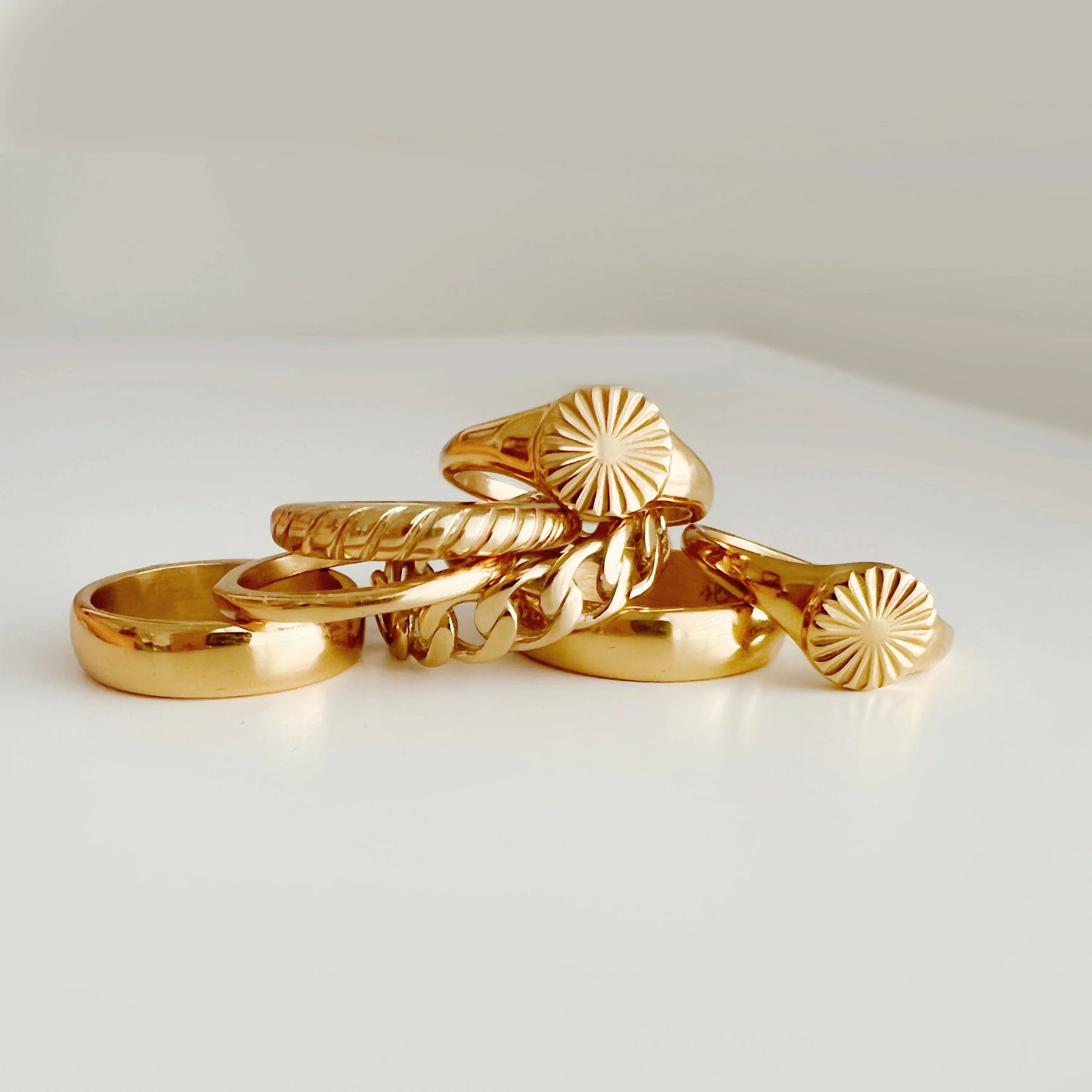 Eve Ring