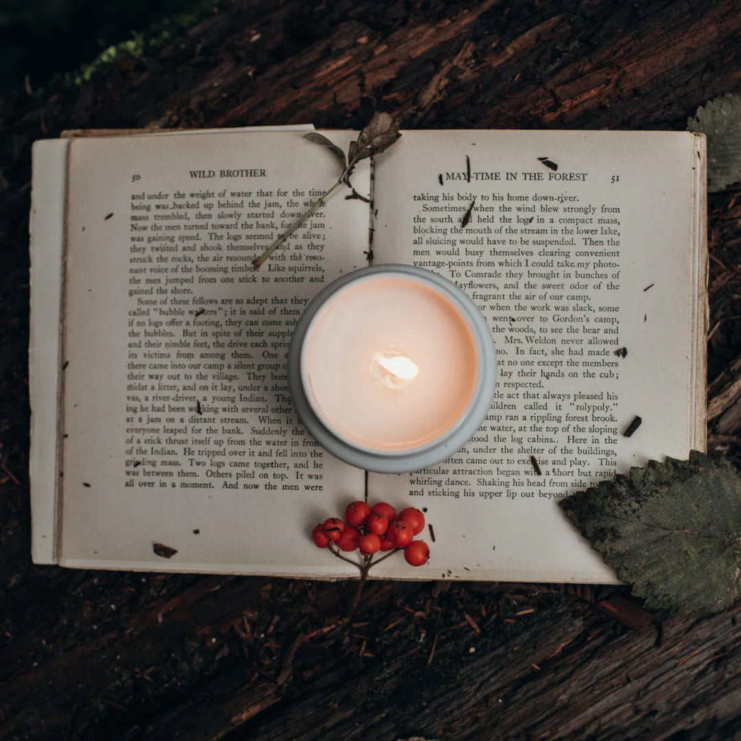 Amour Candle