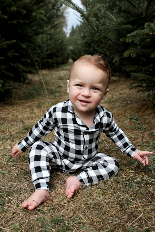 holiday-collared-baby-romper