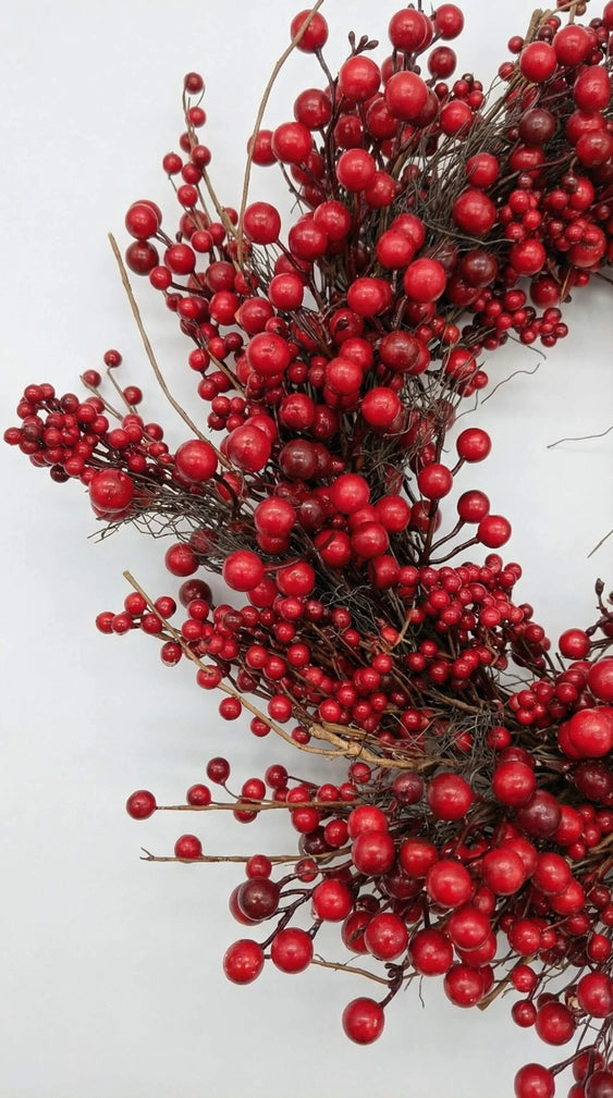 24" Red Berry Wreath