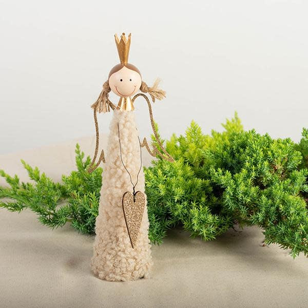 wool-angel-w-heart-105