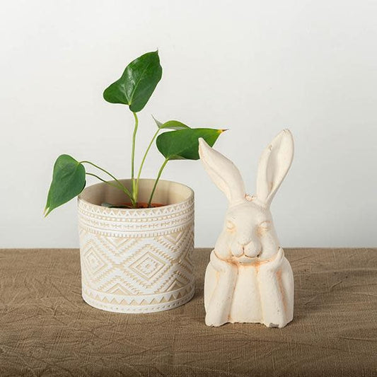 ceramic-bunny-in-thought-45x85