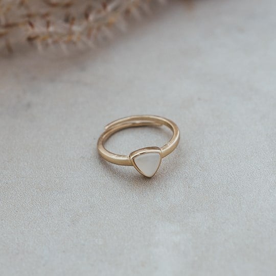 mae-ring