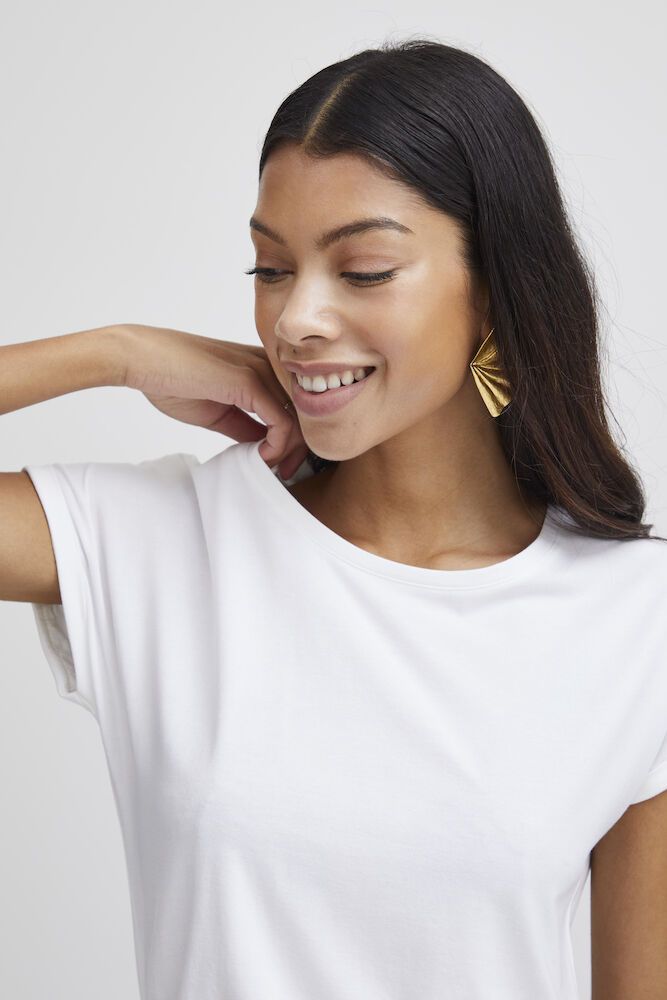 Pamila Essential TShirt
