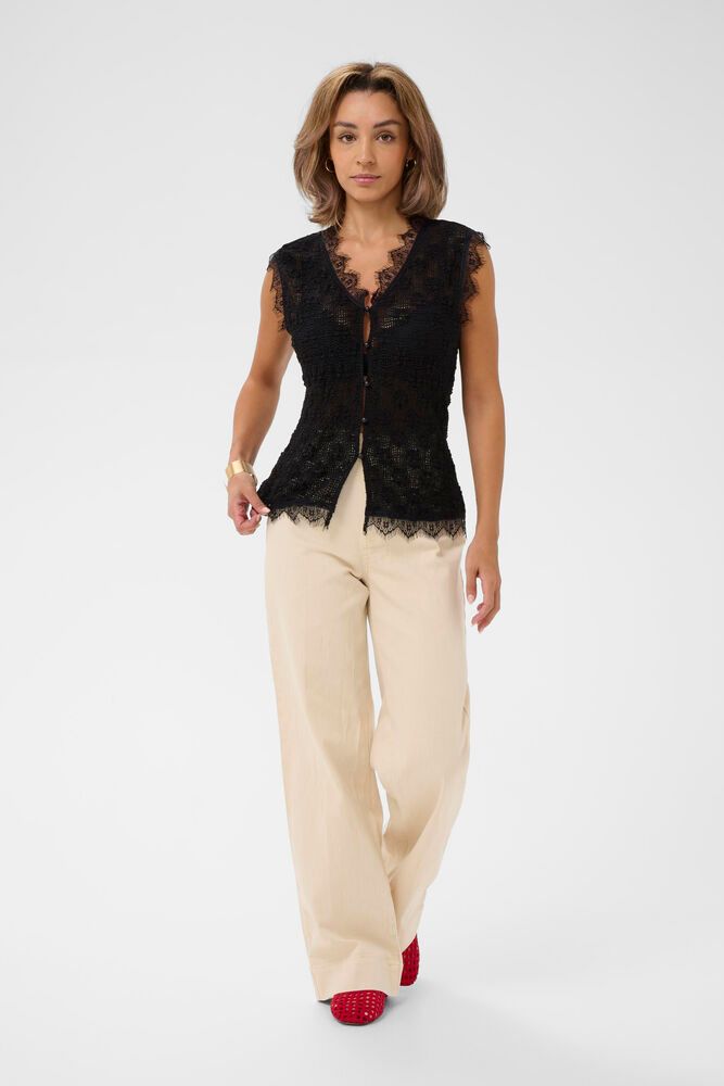 Makki Lace Blouse