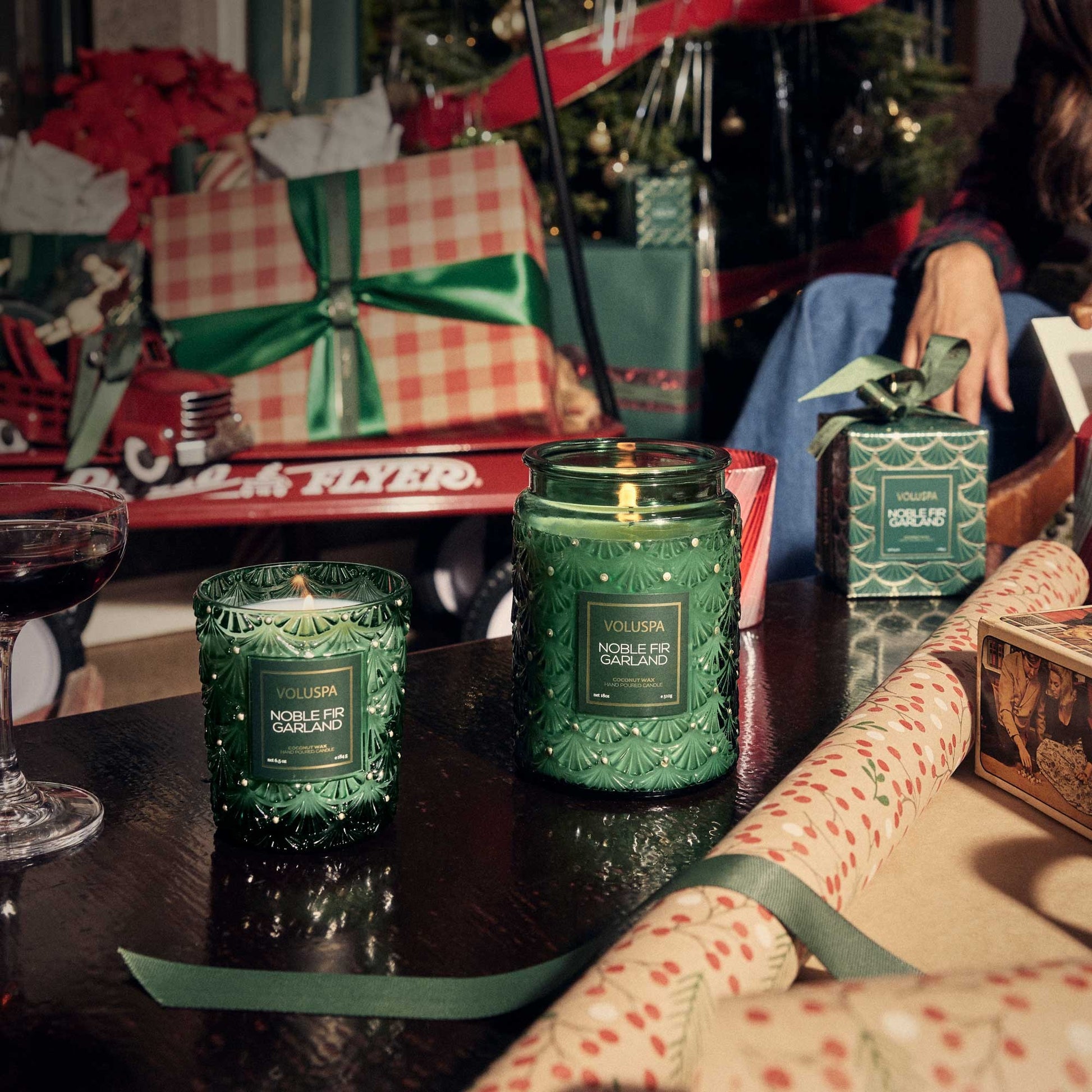 noble-fir-classic-candle