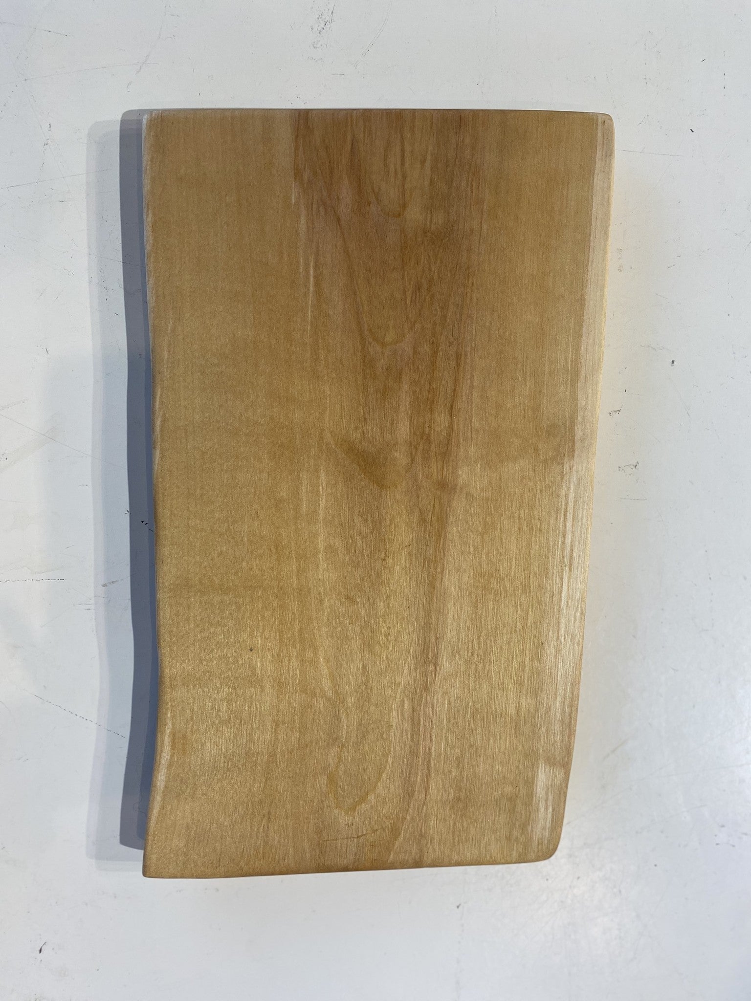 handmade-live-edge-serving-board-15l