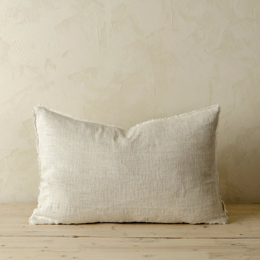 lina-linen-pillow-chambray-16x24