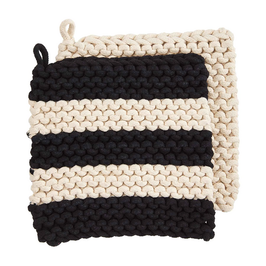 striped-crochet-pot-holder-set-2