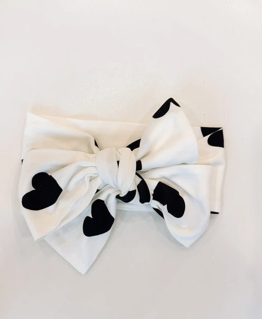 black-heart-bow-headband