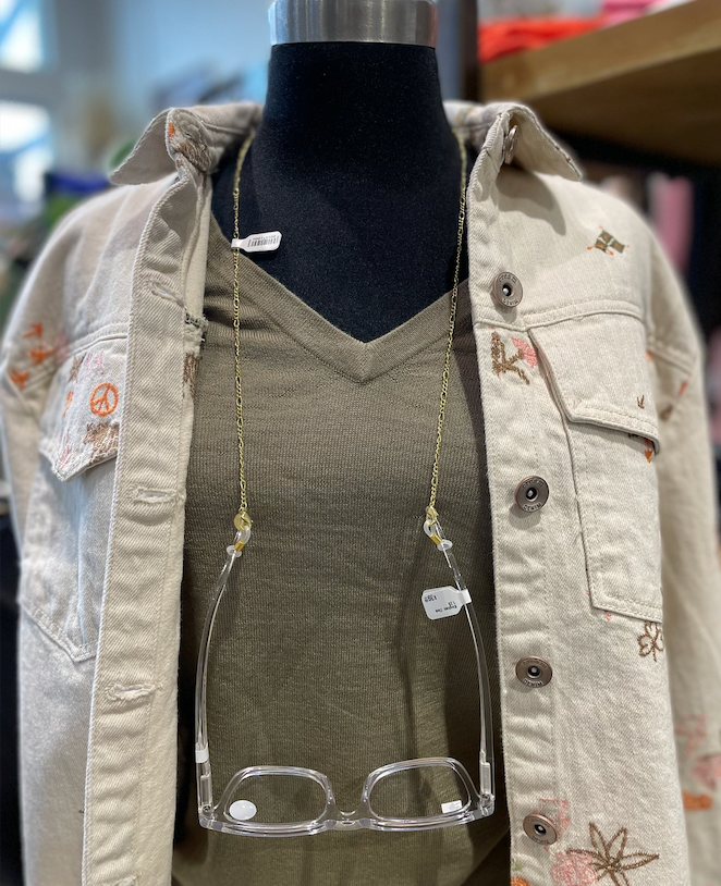 sunnies-gold-chain