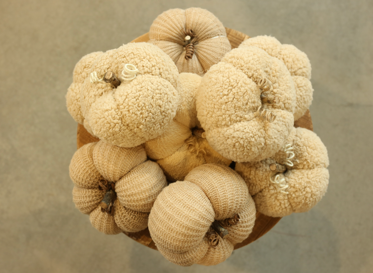 medium-plush-beige-pumpkin