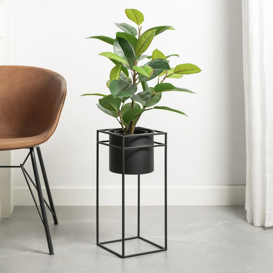 metal-black-standing-planter