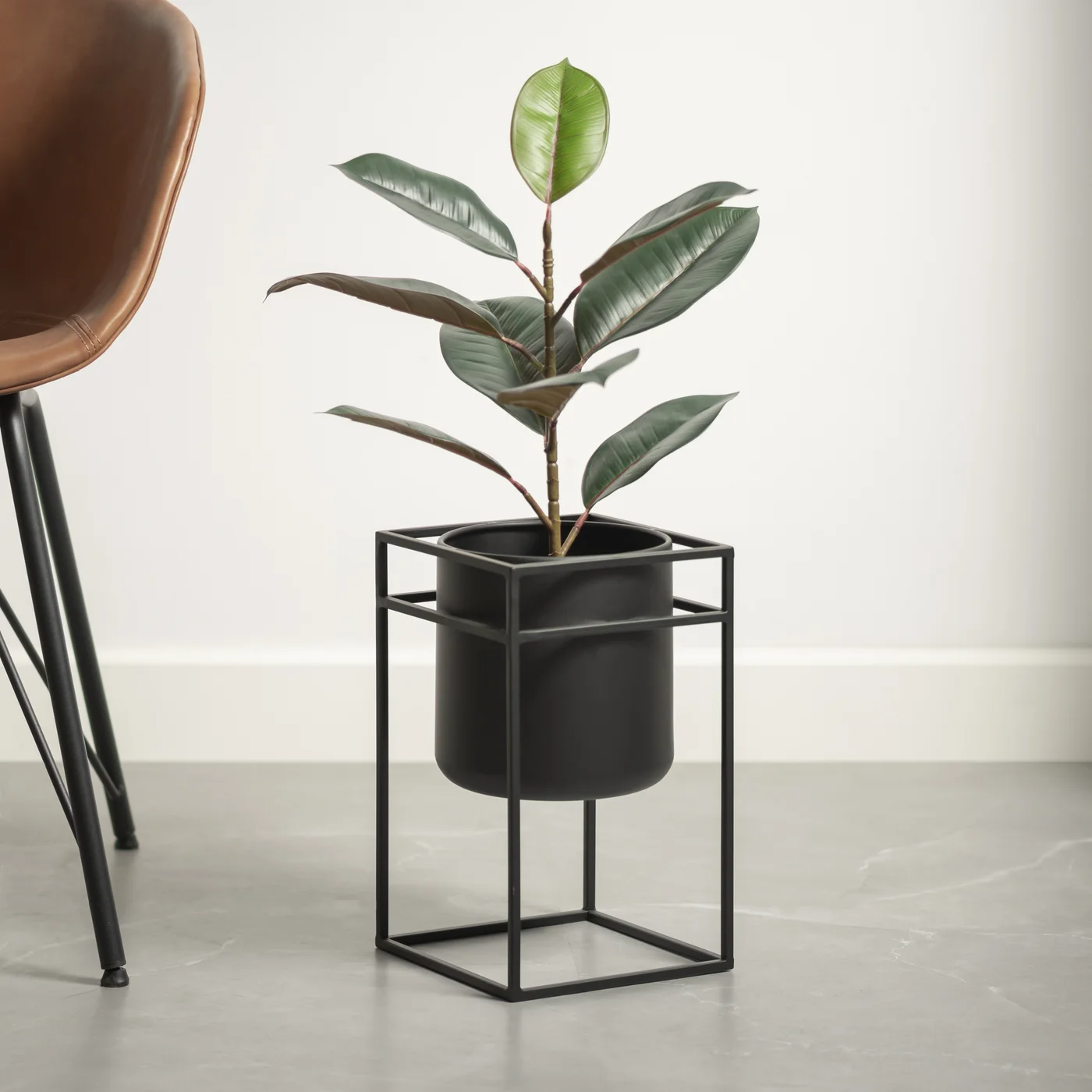 metal-black-standing-planter-49844156