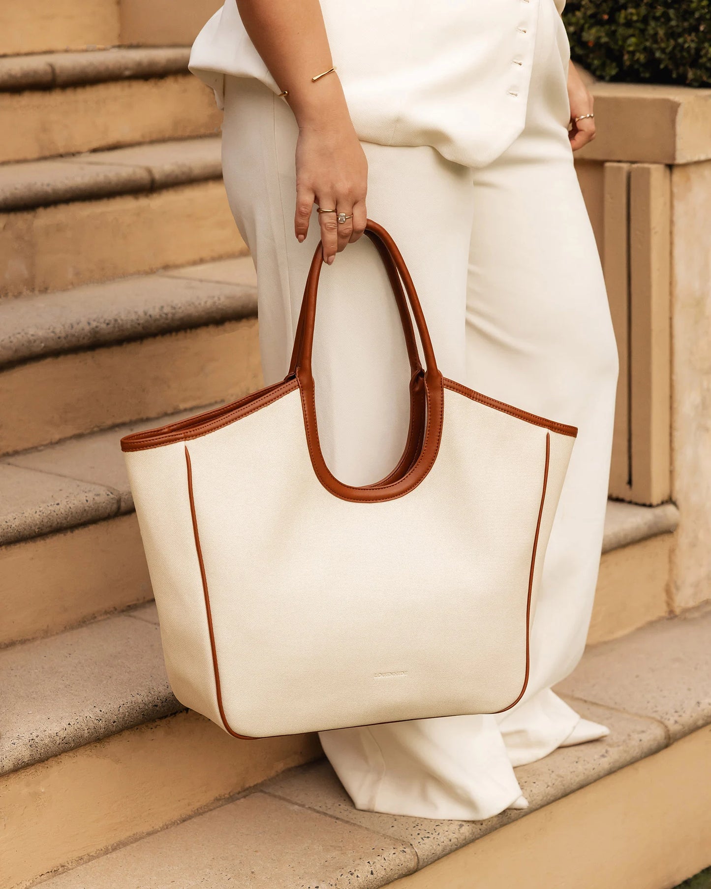 Alexandra Tote