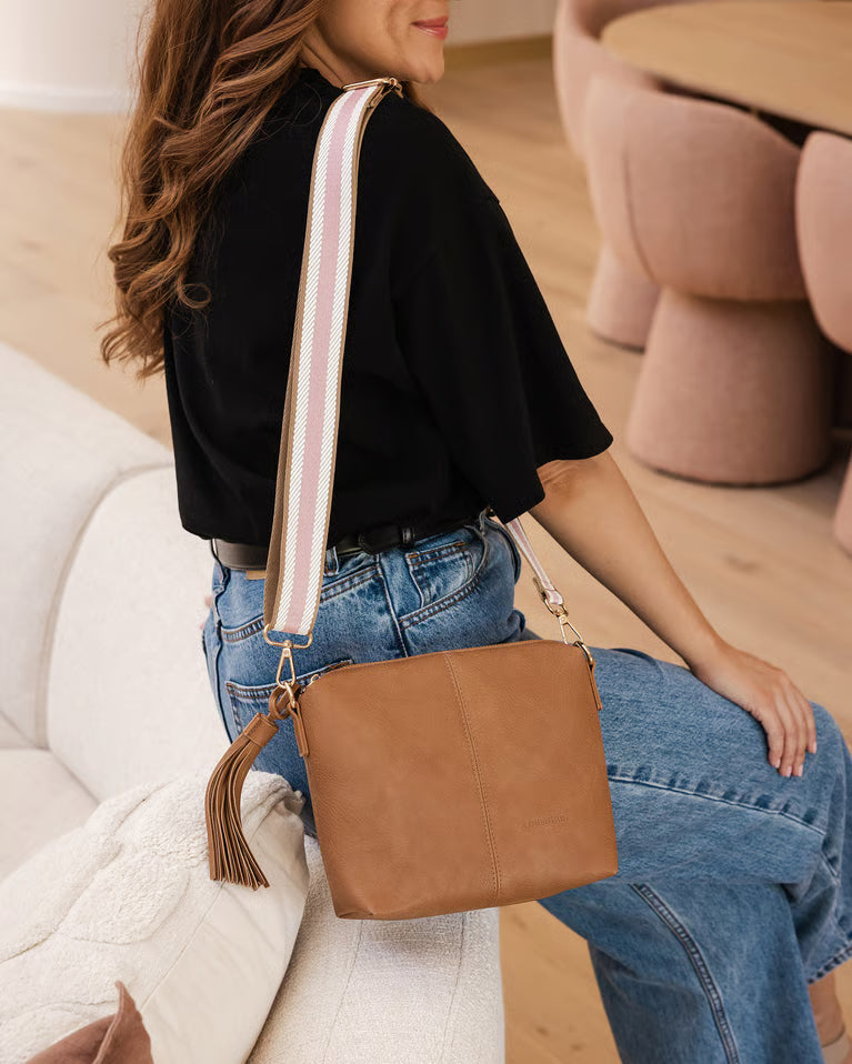 Kasey Crossbody w/Guitar Strap